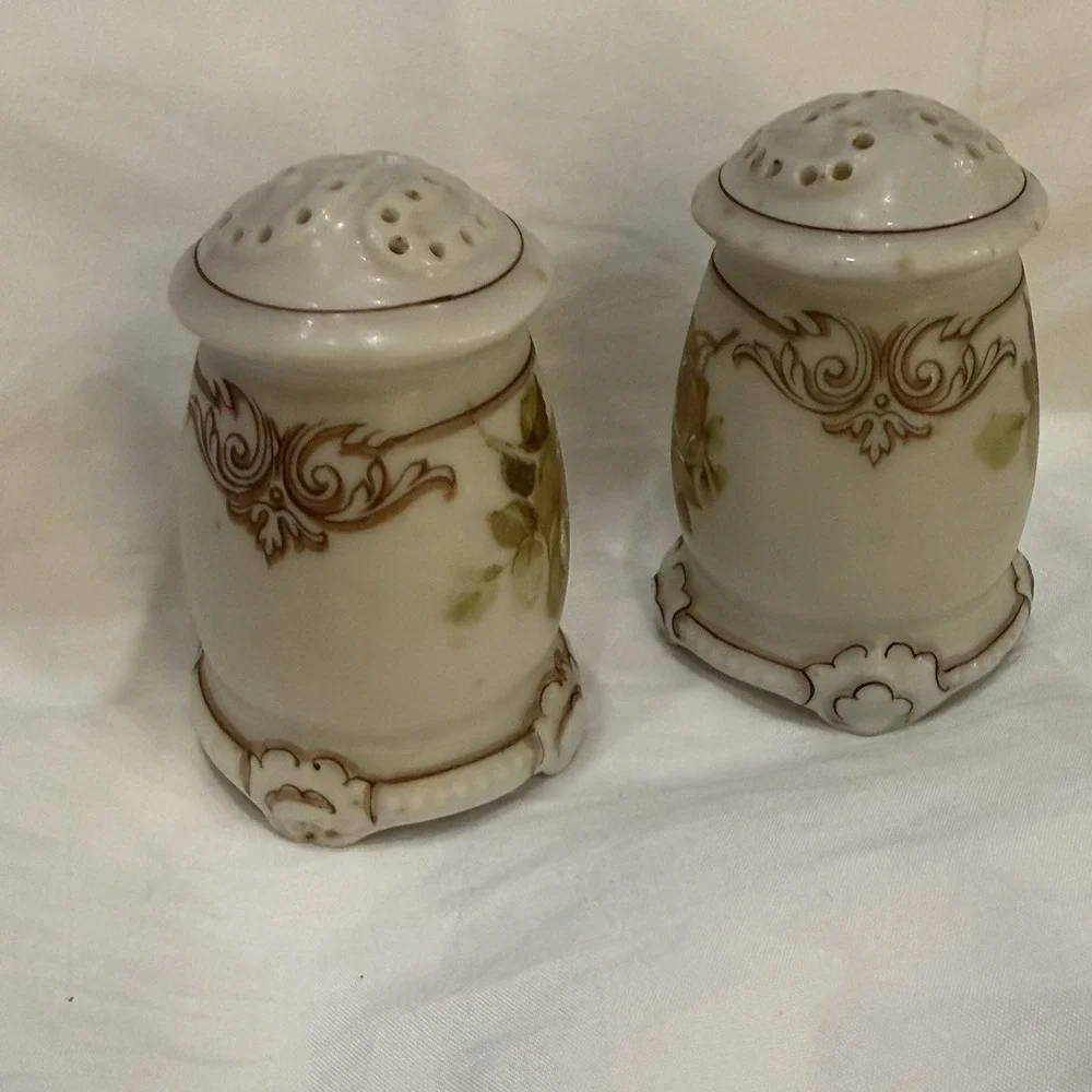 Vintage Herman Ohme Old Ivory Salt and Pepper Shakers Silesia Numbered Set 3in